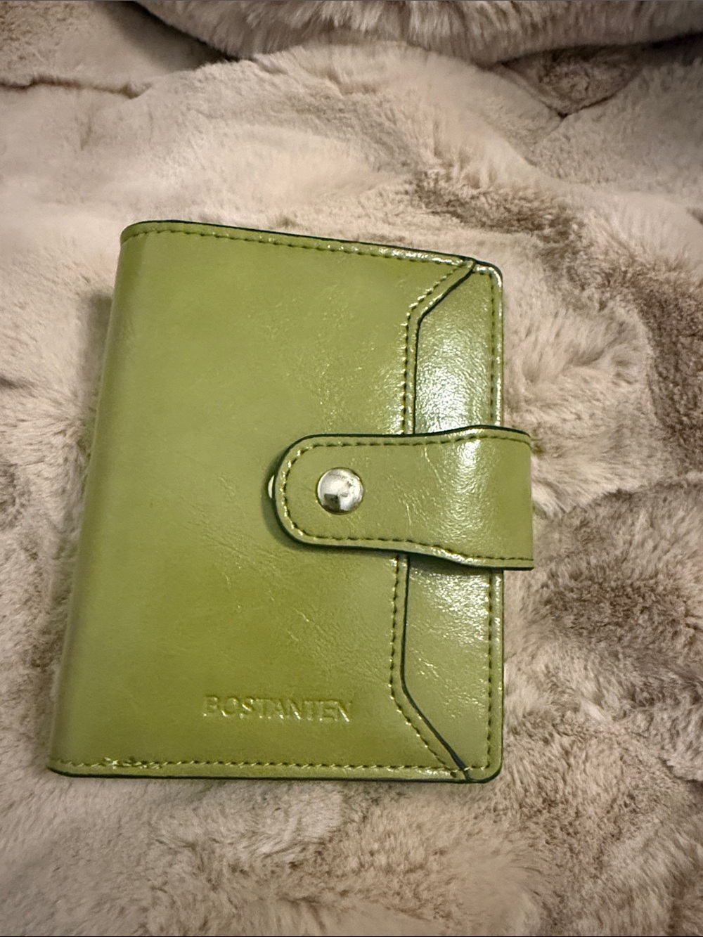 Green Leather Snap Wallet - Picture 1 of 5